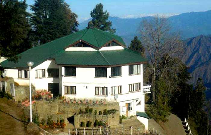 Hotel Kufri Holiday Inn Shimla - TrvMe