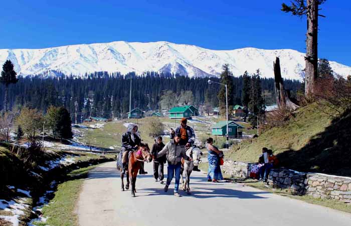 Srinagar Tour With Sonmarg Gulmarg Pahalgam Kashmir Tour Package TrvMe   Srinagar Sonmarg Gulmarg Pahalgam Im5 